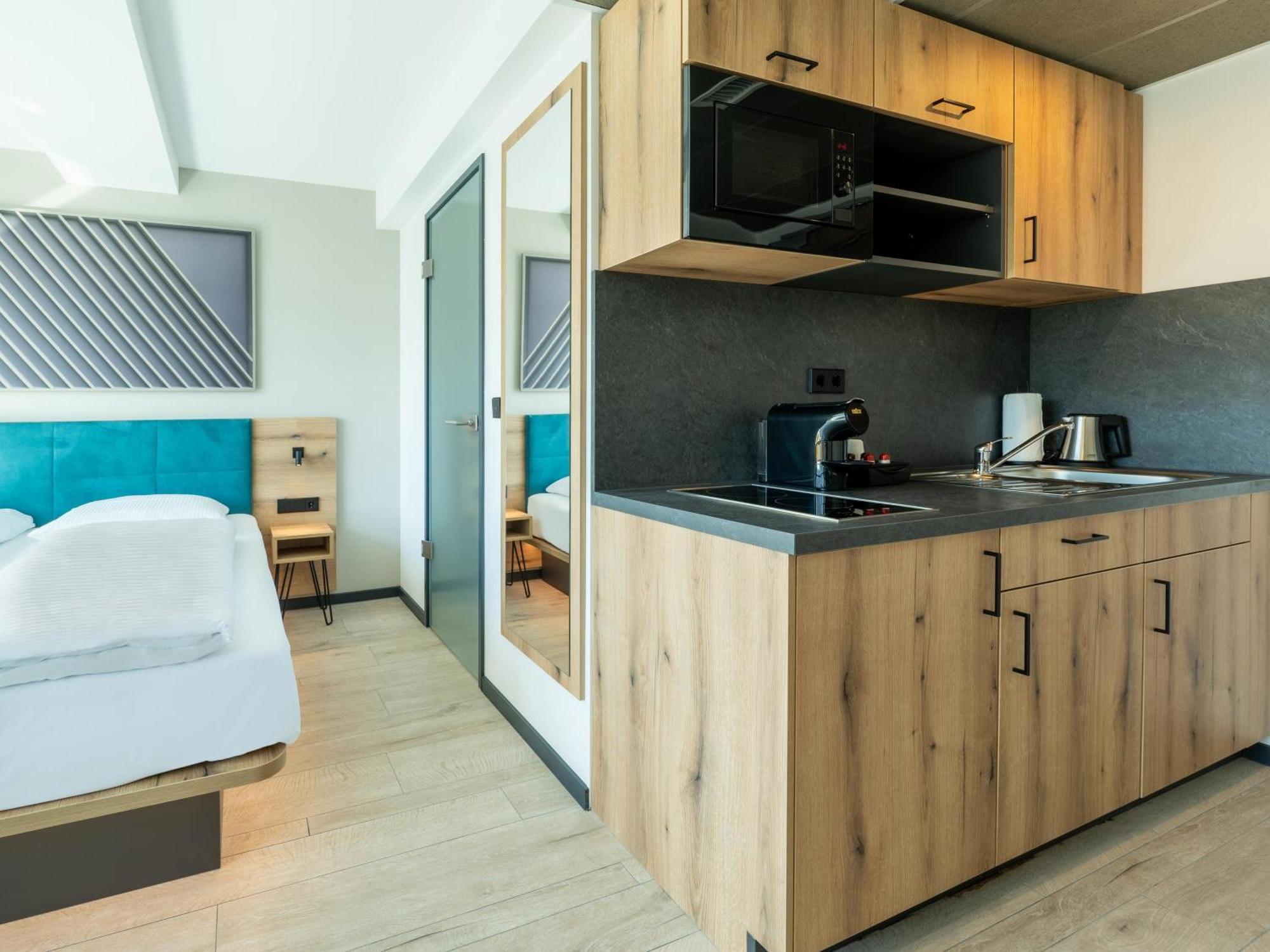 B&B Hotel Albstadt-Hbf Luaran gambar