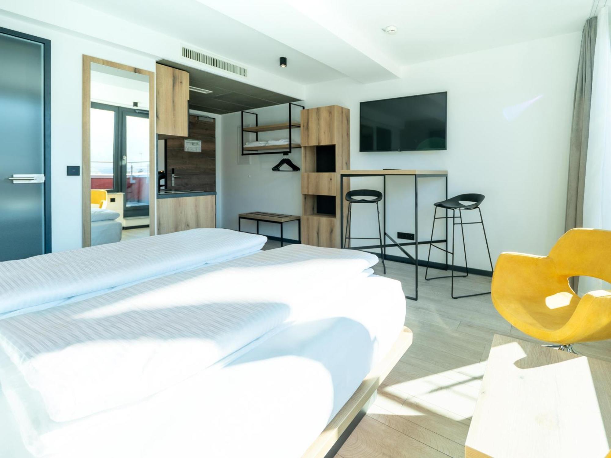 B&B Hotel Albstadt-Hbf Luaran gambar