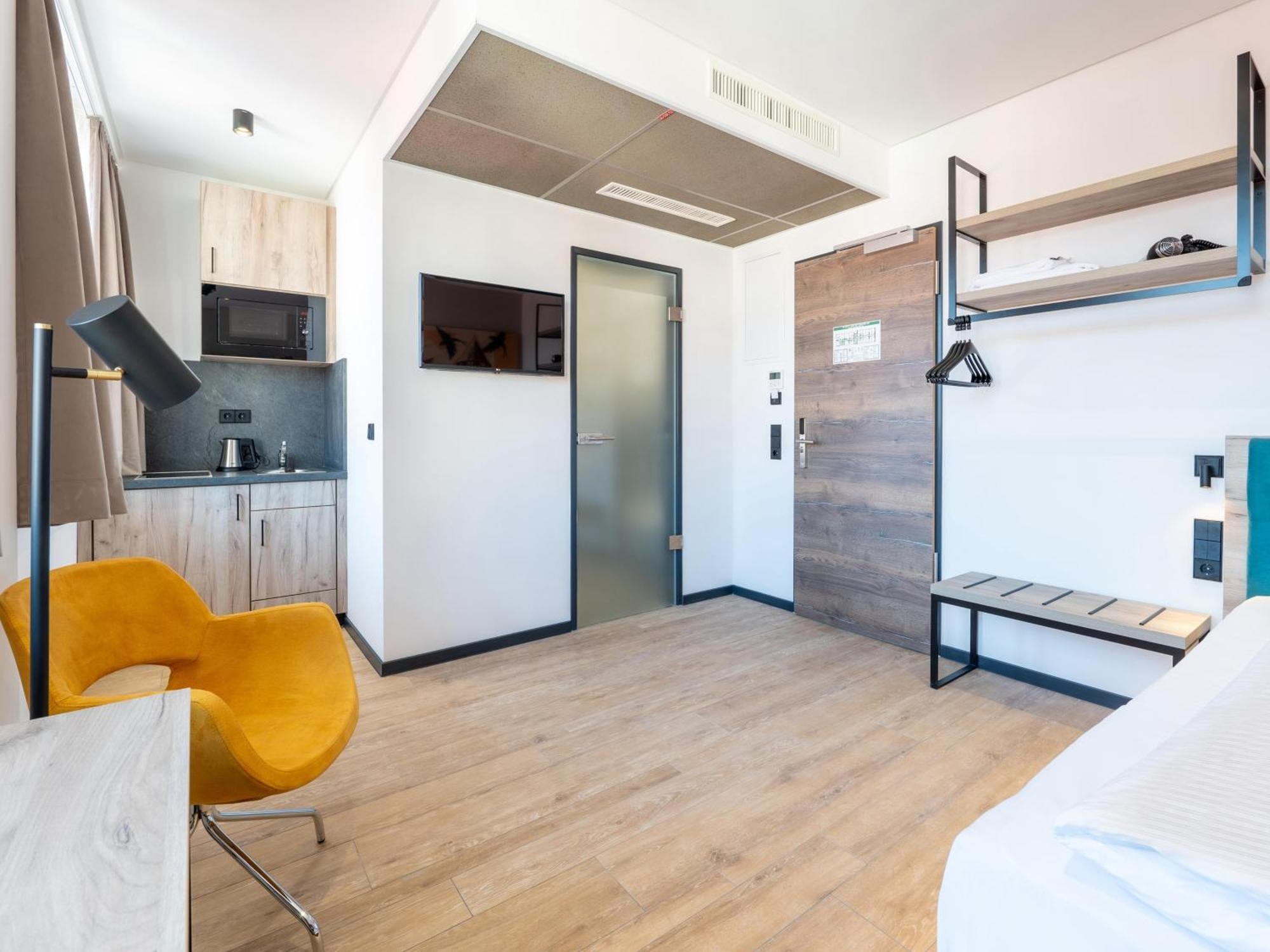 B&B Hotel Albstadt-Hbf Luaran gambar