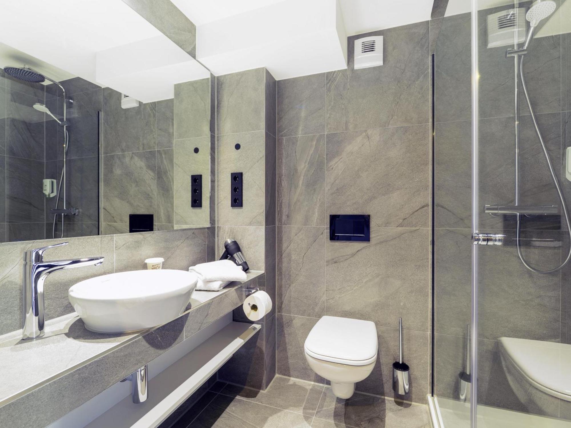 B&B Hotel Albstadt-Hbf Luaran gambar